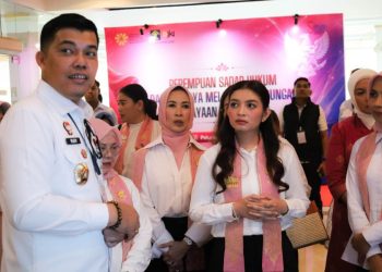 Selvi Gibran Tinjau Pameran UMKM Riau, Fokus pada Perlindungan Kekayaan Intelektual