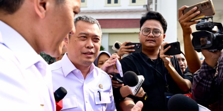 Kemenhub Tingkatkan Jaringan Kereta Api untuk Konektivitas dan Efisiensi Logistik