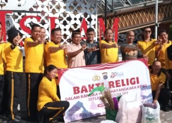 Ditlantas Polda DIY Adakan Bakti Religi di Dua Rumah Ibadah Sambut HUT Bhayangkara ke-80