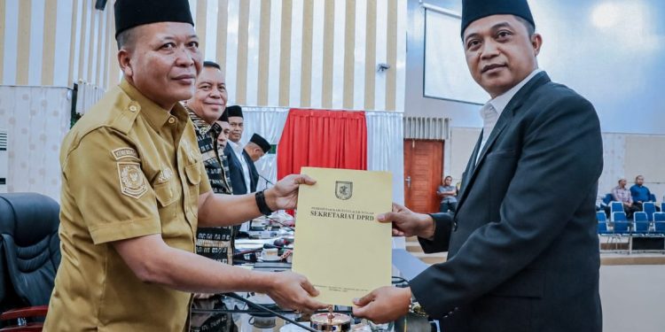 Pemkab Sergai Ajukan Ranperda Pertanggungjawaban APBD 2025 ke DPRD