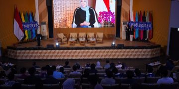 Menkomdigi Peringatkan Gen Z tentang Risiko Algoritma dalam Demokrasi Digital