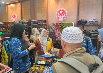 Peningkatan Transaksi Batik di Hari Pertama Festival BWBF 2026