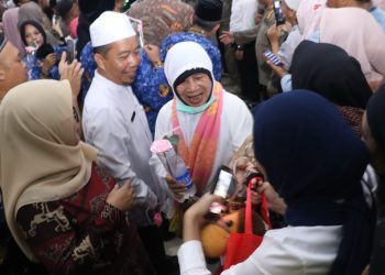 Kepulangan Jamaah Haji Singkawang Disambut Haru dan Syukur