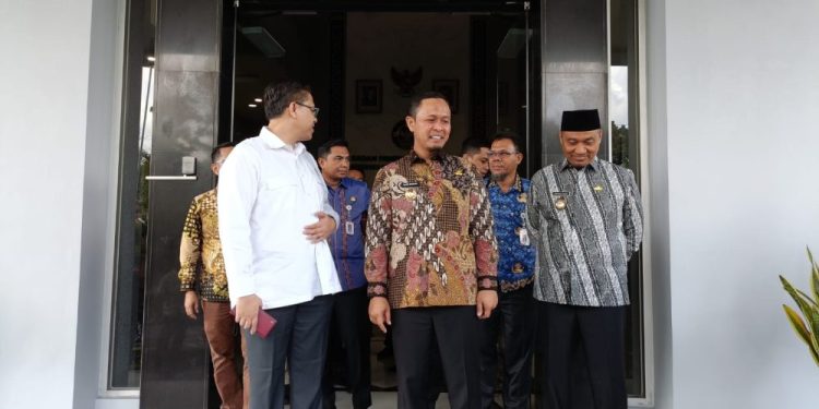 Pemko Pekanbaru Terima Laporan Hasil Pemeriksaan BPK RI Riau