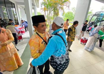 Sambutan Hangat untuk Jemaah Haji Pontianak di Batam