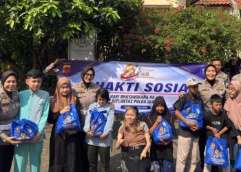 Ditlantas Jabar Rayakan HUT Bhayangkara ke-80 dengan Bansos dan Edukasi Lalu Lintas