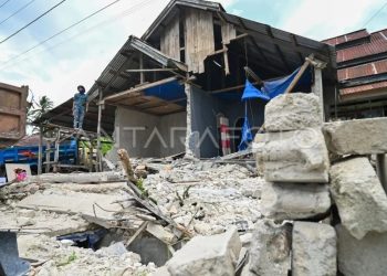 Pemprov Sulawesi Tengah Tetapkan Status Tanggap Darurat Gempa Bumi