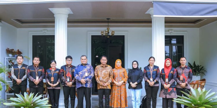 Bupati dan Wakil Bupati Sergai Berpartisipasi dalam Sensus Ekonomi 2026