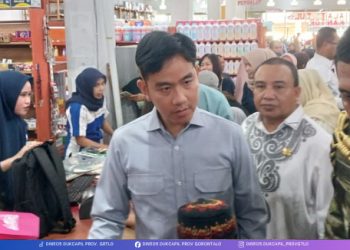 Voucher Belanja dari Wapres Bantu Anak Yatim Gorontalo Penuhi Kebutuhan Sekolah