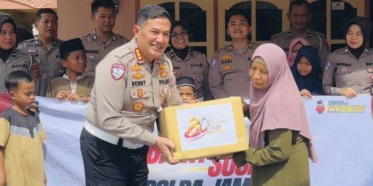 Ditlantas Polda Jambi Gelar Bakti Sosial di Panti Asuhan Sambut Hari Bhayangkara
