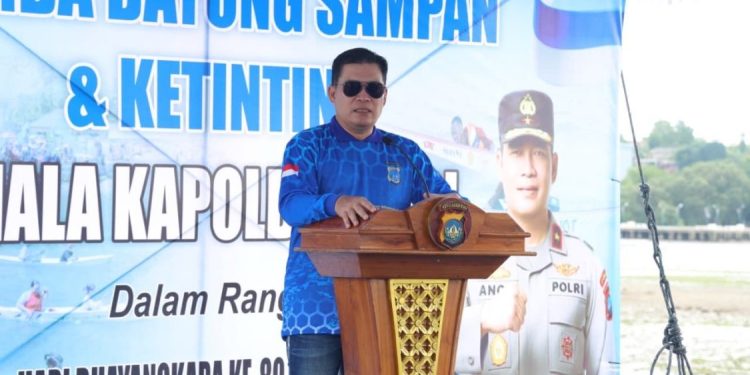 Polda Kepri Gelar Lomba Dayung Sampan untuk Hari Bhayangkara ke-80