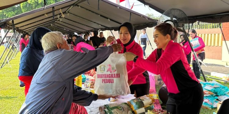 Polda DIY Gelar Pasar Murah dan UMKM Bhayangkari Sambut Hari Bhayangkara ke-80