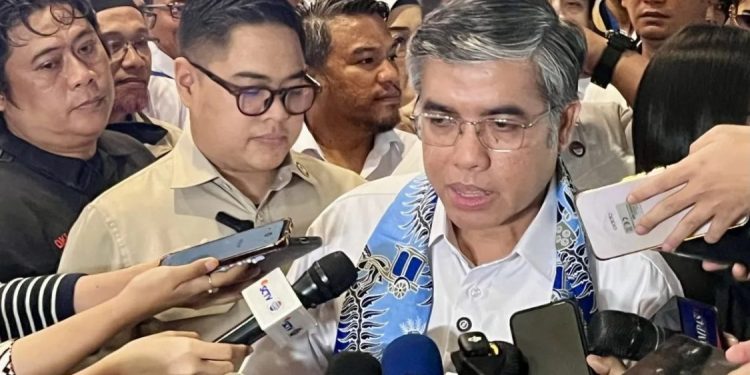 Pemerintah Pantau Potensi PHK di Sektor Industri, Menaker Yassierli Ungkap Langkah Mitigasi