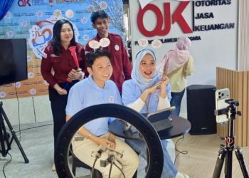 OJK Atur Finfluencer untuk Lindungi Konsumen Jasa Keuangan
