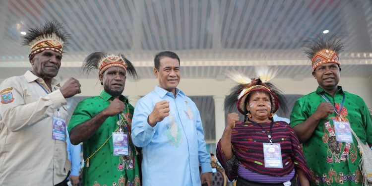 Presiden Prabowo Disambut Meriah oleh 100 Ribu Petani dan Nelayan di Gorontalo