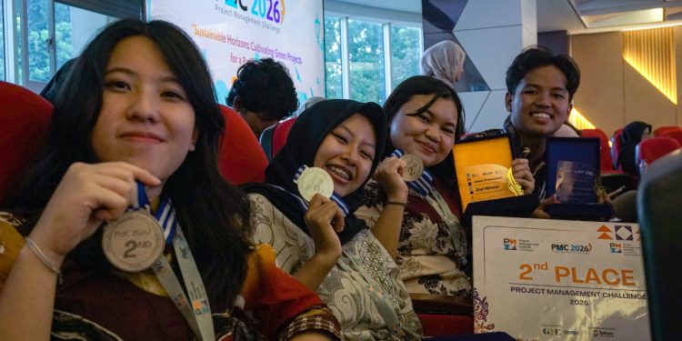 Tim Mahasiswa UGM Raih Juara 2 di PMC 2026 Berkat Solusi Sampah Organik