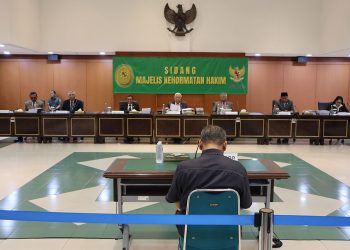 Hakim SW Dipecat Tidak Hormat Usai Terbukti Terima Rp2 Miliar