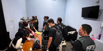 Kortastipidkor Geledah Empat Lokasi Terkait Kasus Impor Handphone Bekas