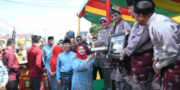 Kafilah Bengkalis Memukau di Pawai MTQ Riau 2026