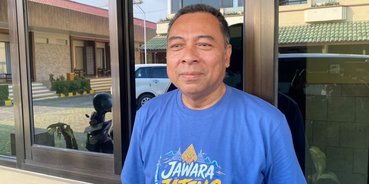 Disdikbud Batang Dorong Sekolah Gunakan Jasa Penjahit Lokal untuk Seragam Gratis