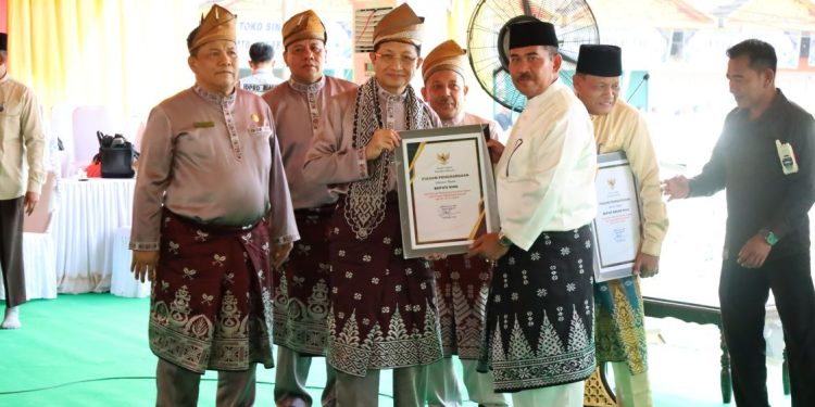 Siak Terima Penghargaan Kemenag untuk Program Masjid Ramah Pemudik