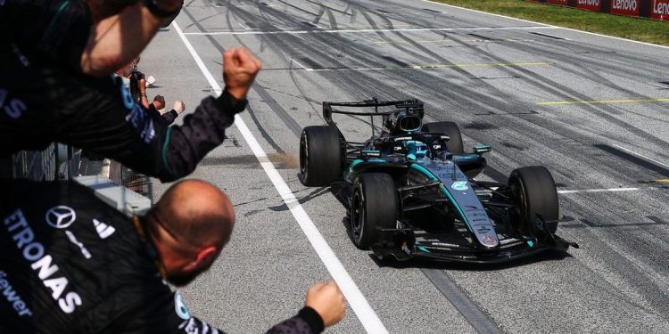 George Russell Raih Kemenangan di GP Austria 2026