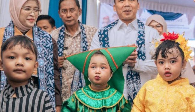 Menteri Wihaji Ajak Orang Tua Jadikan Rumah Tempat Pulang Terbaik