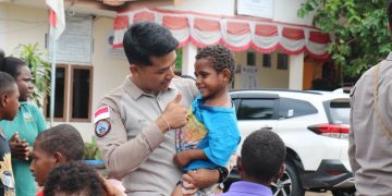Satgas Damai Cartenz Pererat Hubungan dengan Masyarakat Papua Lewat Bakti Sosial