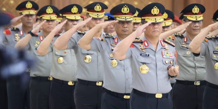Polri Naikkan Pangkat 87 Perwira Tinggi, Empat Raih Bintang Tiga
