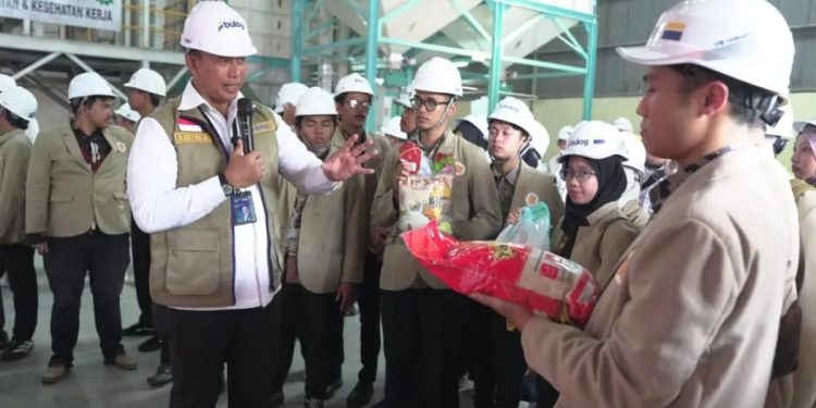 Perum Bulog Buka Gudang untuk Edukasi Pengelolaan Beras