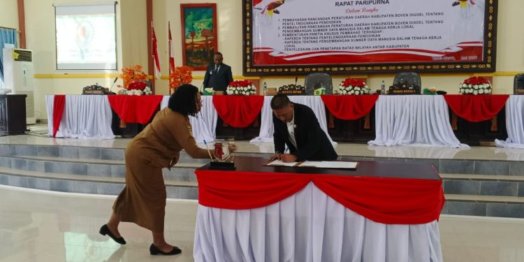 DPRK Boven Digoel Usulkan Raperda Baru untuk Tingkatkan Pendidikan dan SDM