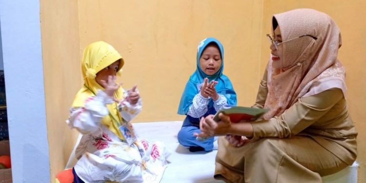 Tunjangan Profesi Guru Lampung Dukung Program Wajib Belajar 13 Tahun