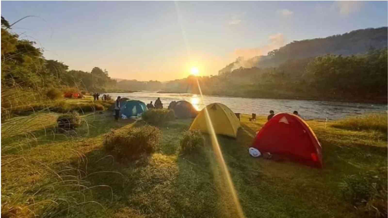 Berkemah Tanpa Bawa Peralatan, Potrobayan River Camp Sediakan Paket Lengkap