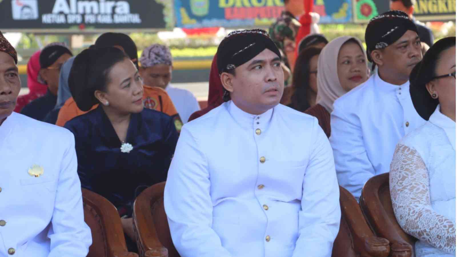 Gagah Berbusana Adat Jawa, Kapolres Bantul Bawa Harapan Ini di Hari Jadi ke-195