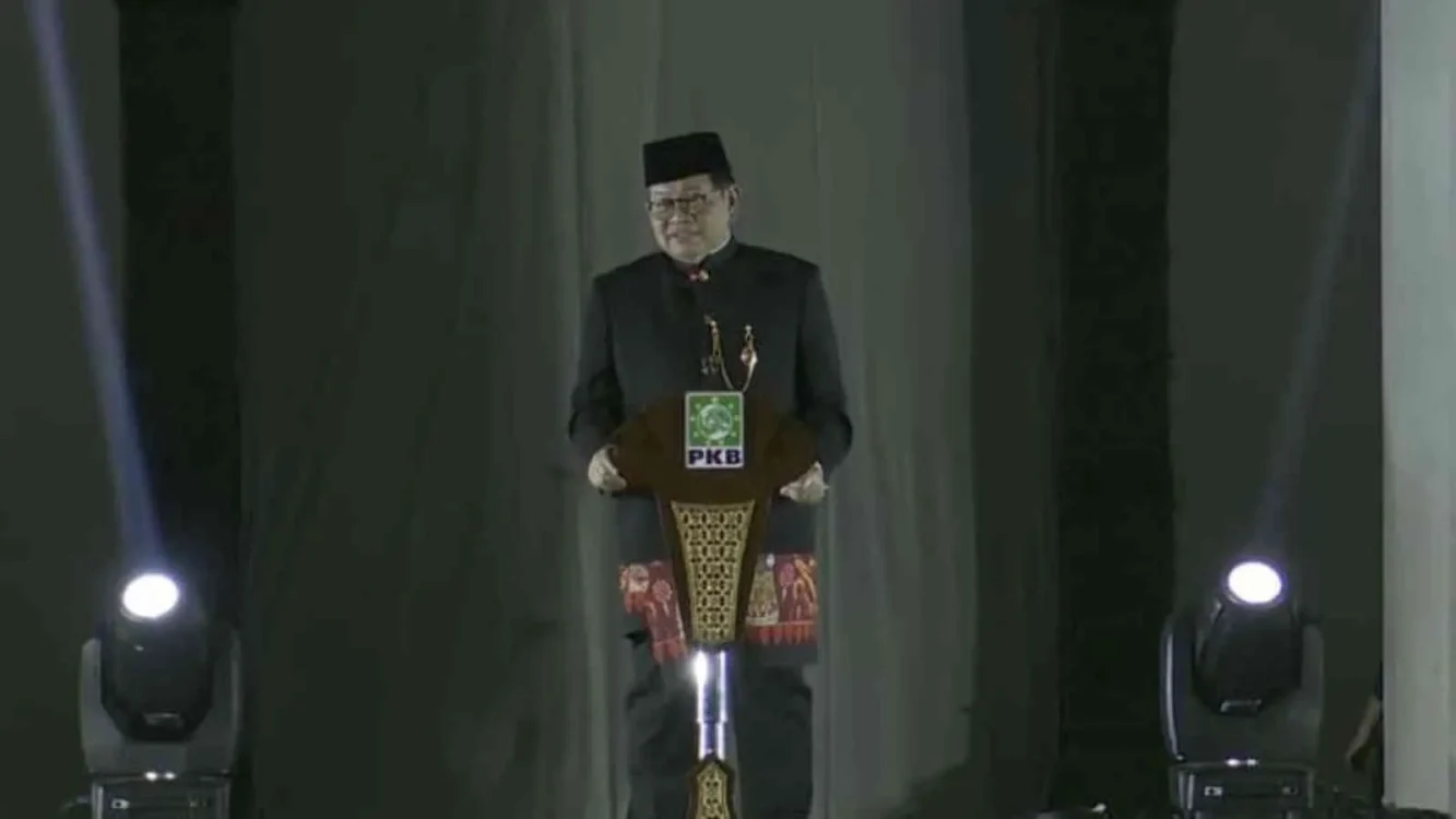 Gubernur DKI Jakarta, Pramono Anung Wibowo menyampaikan sambutannya di pelantikan DPC PKB se-Indonesia
