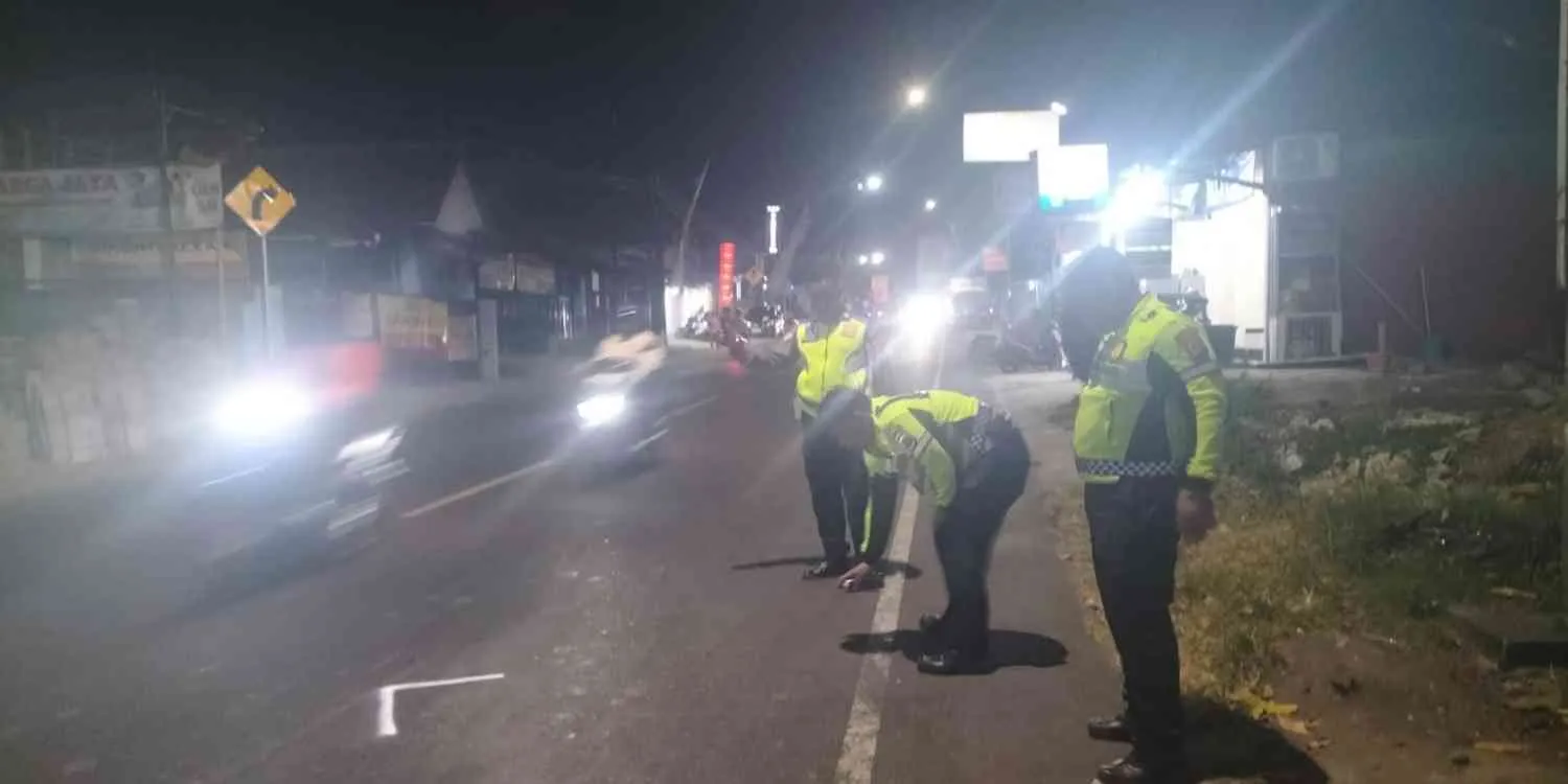 Kecelakaan Beruntun di Jalan Wonosari Sleman, Dump Truk Hantam Pagar Rumah usai Tabrakan