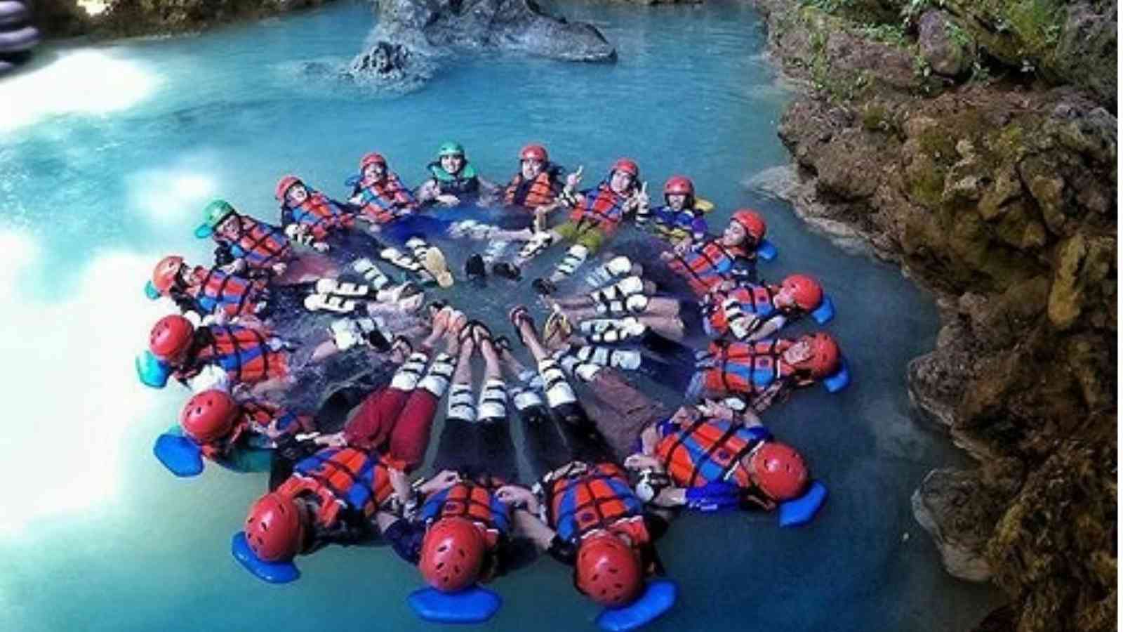 Menyusuri Tiga Gua Horizontal di Cave Tubing Kalisuci Gunungkidul