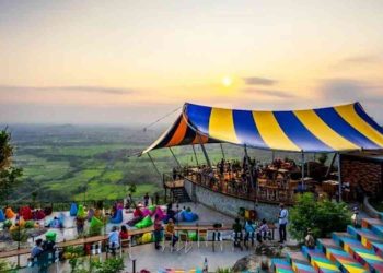 Obelix Hills Jadi Wisata Jogja Favorit, Ini Daya Tarik Sunset dan Wahana yang Wajib Dicoba