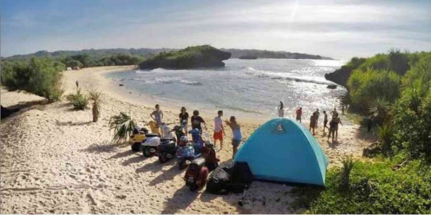 Pantai Sarangan Gunungkidul Cocok untuk Healing, Ini Aktivitas Seru yang Wajib Dicoba