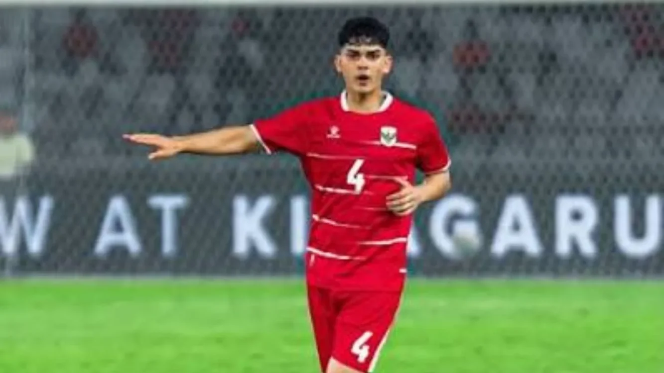 Pemain Muda Mathew Baker
