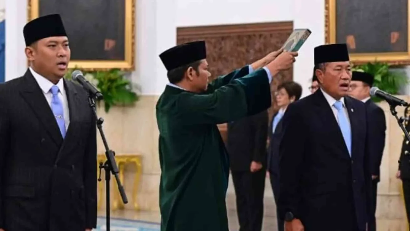 Presiden Prabowo Lantik Donny Ermawan dan Yos Sunitiyoso sebagai Gubernur dan Wakil Gubernur Universitas Republik Indonesia
