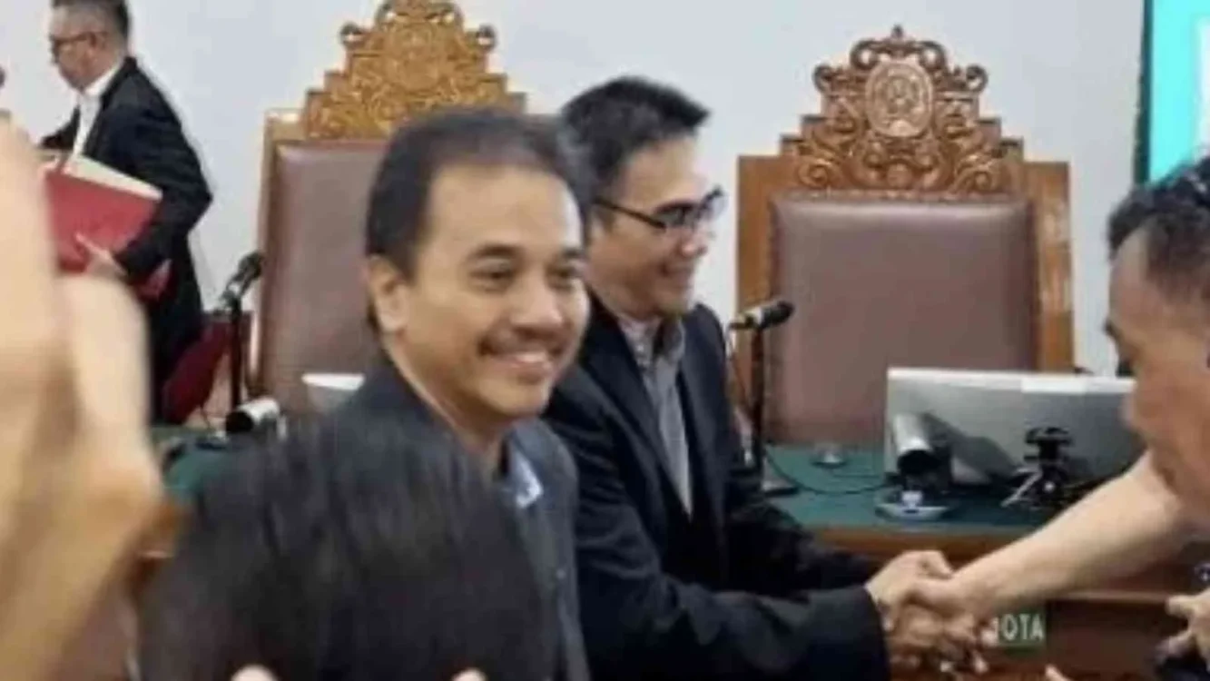 Sidang Roy Suryo