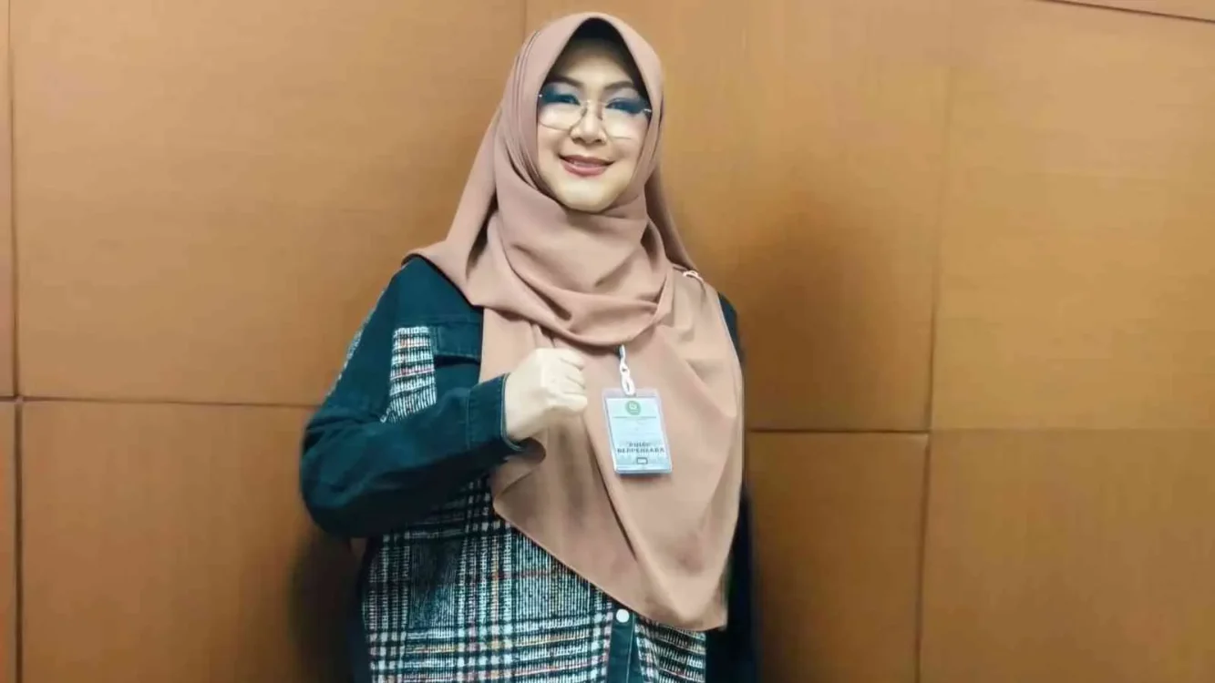 Terdakwa kasus dugaan pencemaran nama baik, Tifauzia Tyassuma atau Dokter Tifa