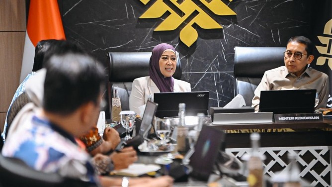 Menkomdigi: Ekonomi Digital Indonesia Harus Sejalan dengan Budaya