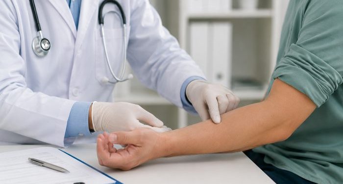 Kemenkes Ungkap Temuan Penting dalam Kasus Kekerasan Dokter di NTT
