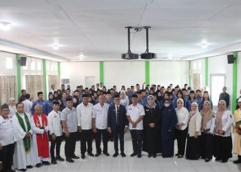 Bupati Kolaka Tegaskan Dokter PNS Prioritaskan Tugas Dinas
