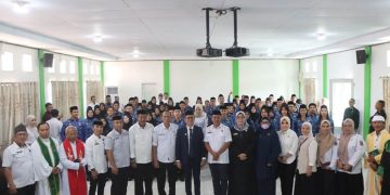 Bupati Kolaka Tegaskan Dokter PNS Prioritaskan Tugas Dinas