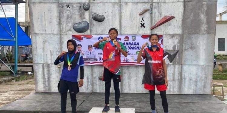 Pemkab Seluma Apresiasi Prestasi Atlet Pelajar di O2SN dengan Delapan Penghargaan