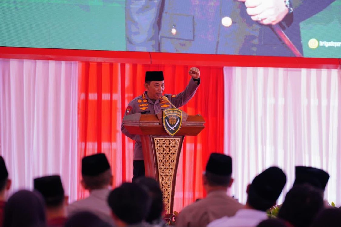 Kapolri Tegaskan Pentingnya Persatuan di Penutupan Diklatsarnas Brigade Persis