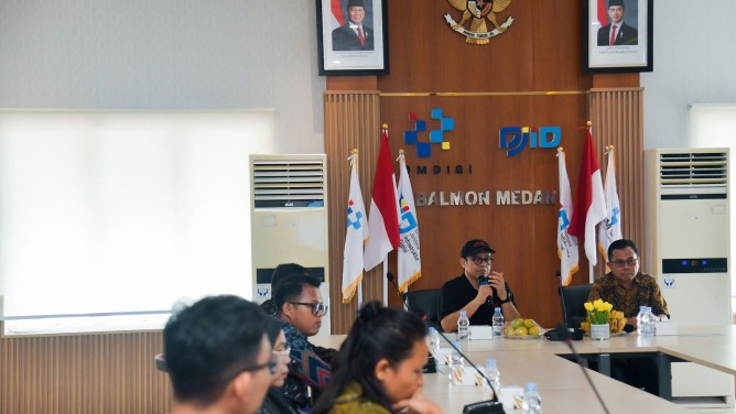 Kemkomdigi Targetkan Internet 100 Mbps untuk Pemerataan Hingga Daerah Pinggiran